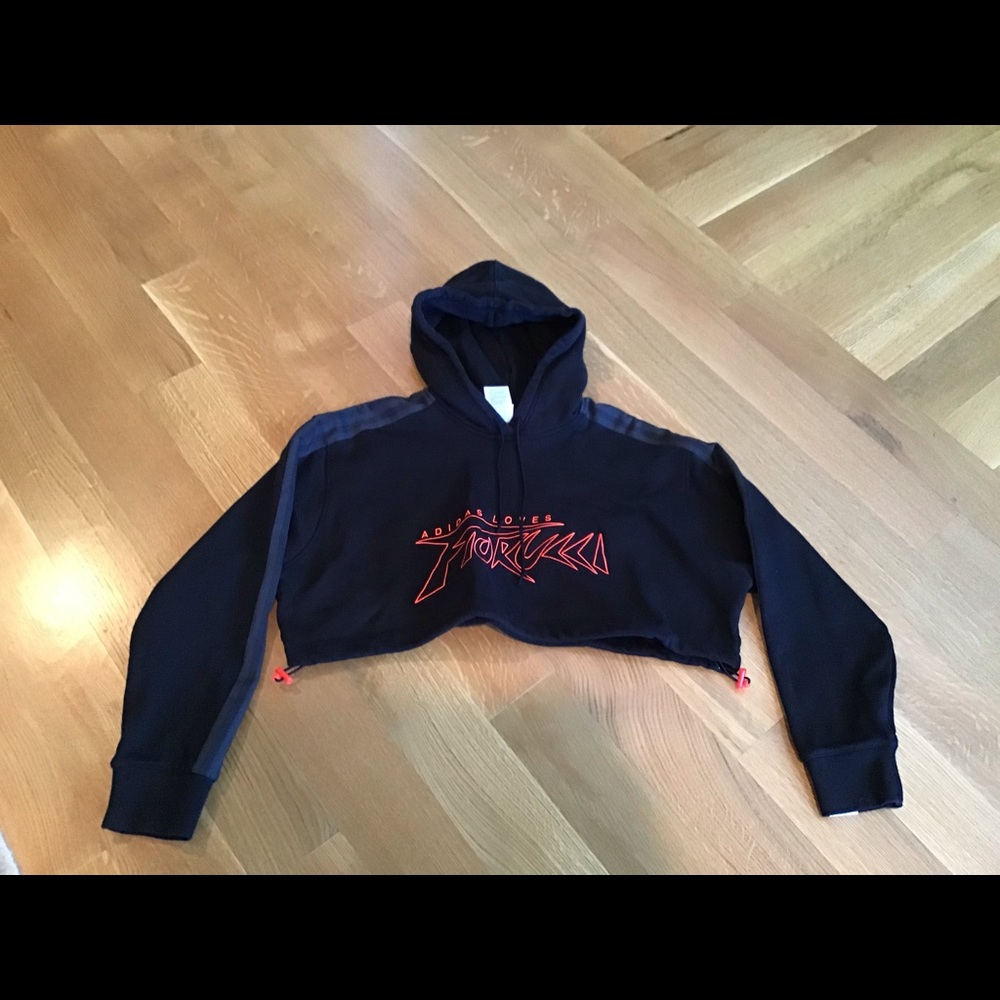 Cropped sweatshirt